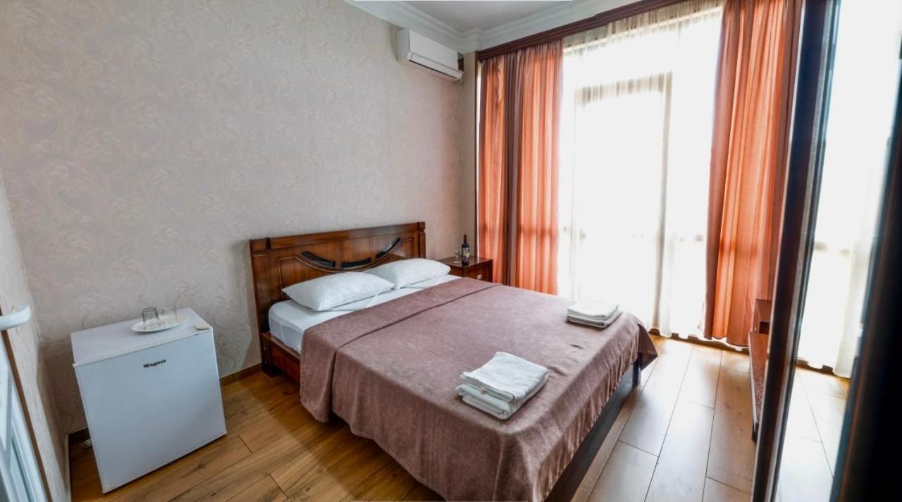 Hotel Palermo Kobuleti Exterior photo
